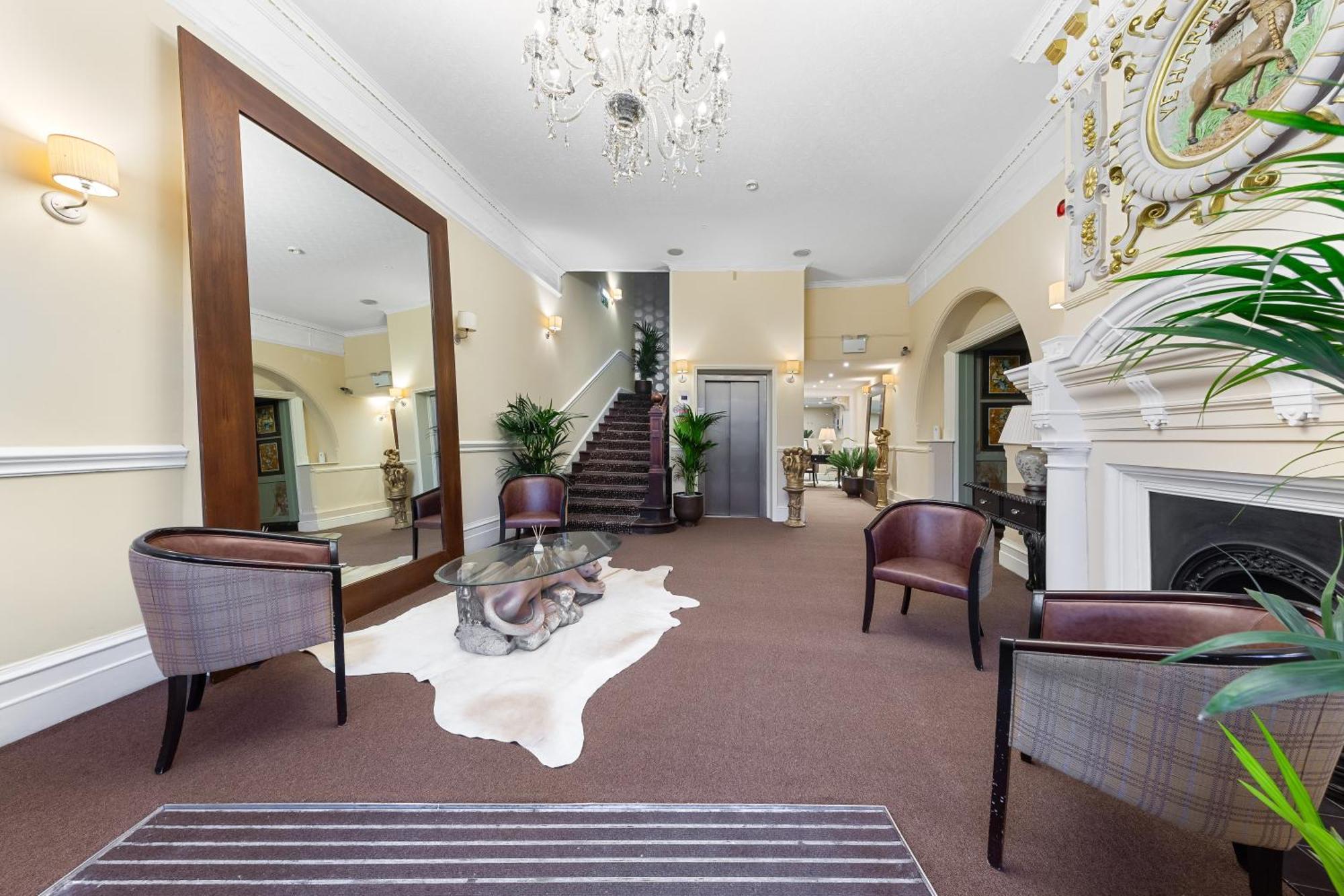 Ferienwohnung Harte & Garter Windsor Exterior foto